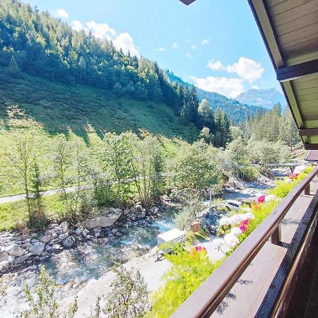 Pretty Holiday Home In Mayerhofen With Balcony Mayrhofen Dış mekan fotoğraf